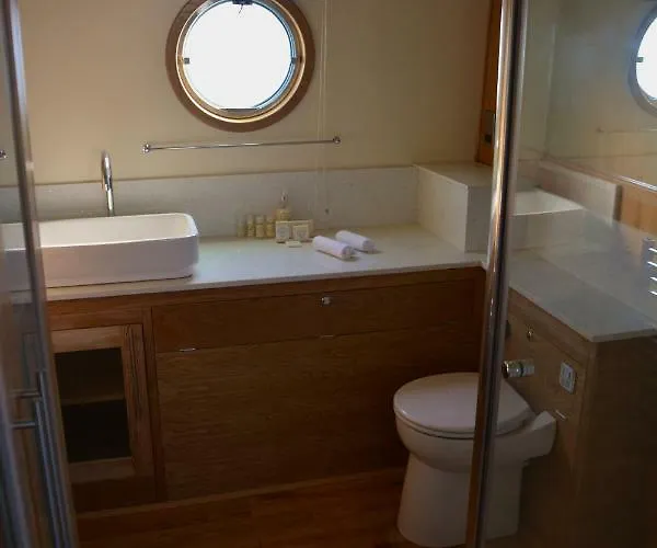 Tagus Marina * Lisbon